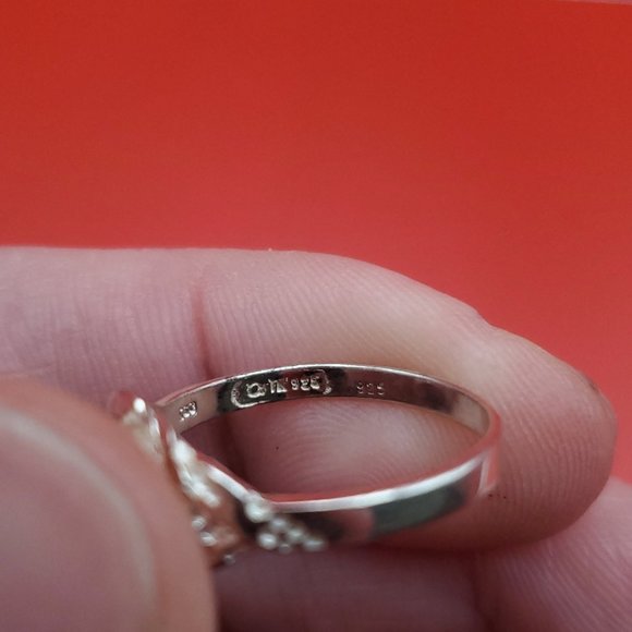 Size 7 925 Sterling Silver Carved Style Flower Nature Ring - Picture 4 of 7